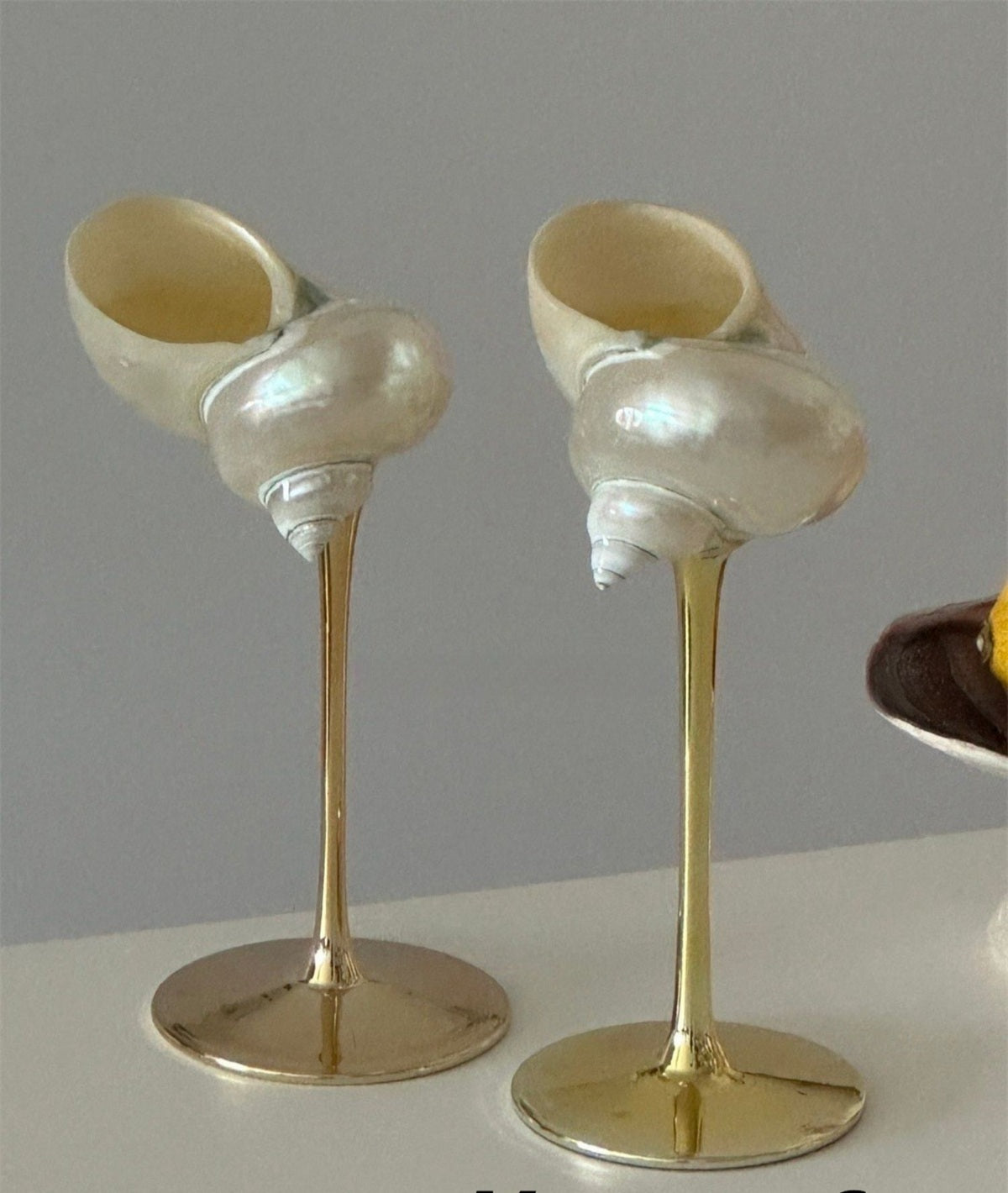 Shell Glass Champagne Cup