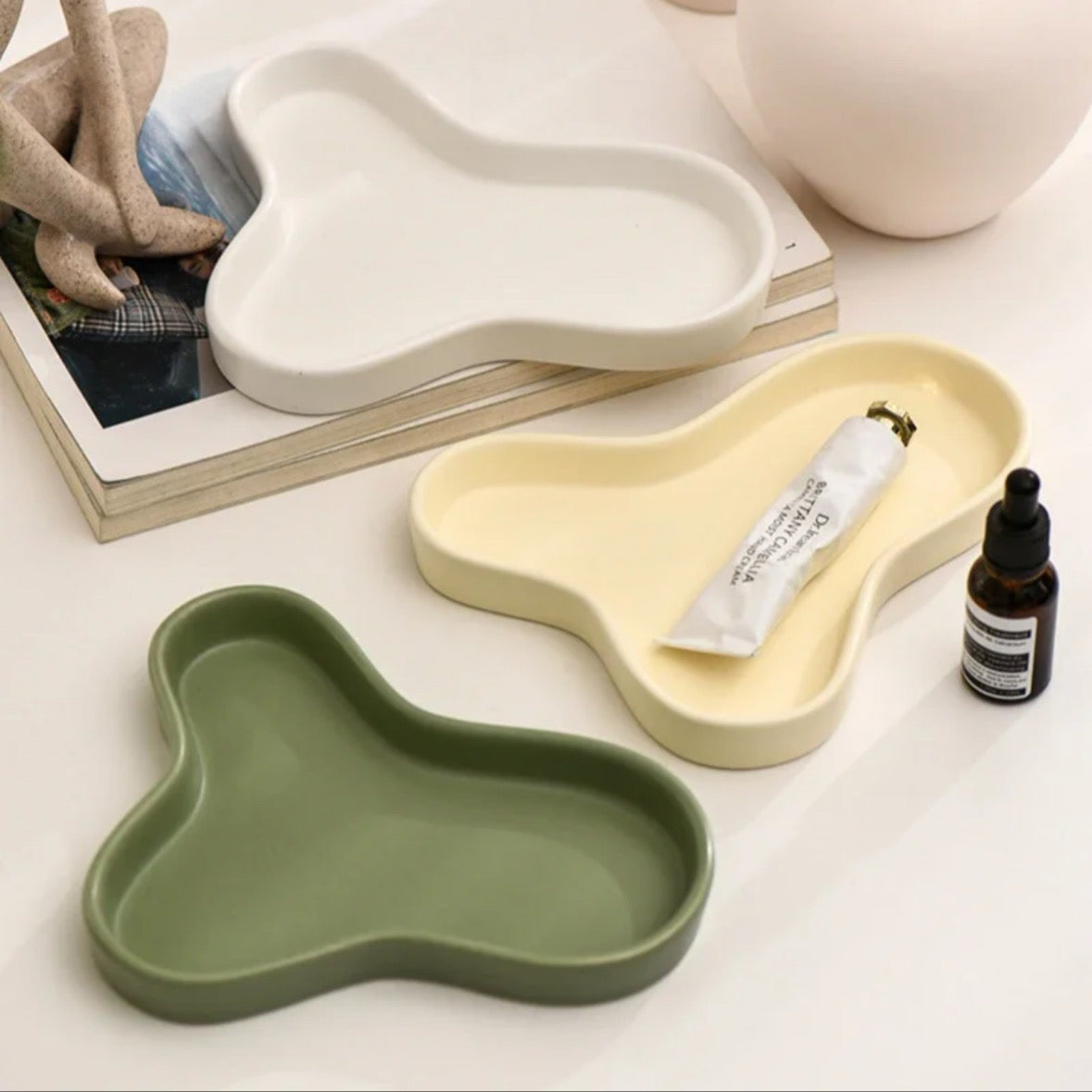 Nordic Irregular Ceramic Tray