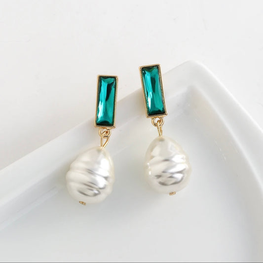 Green Crystal & Pearl Earrings