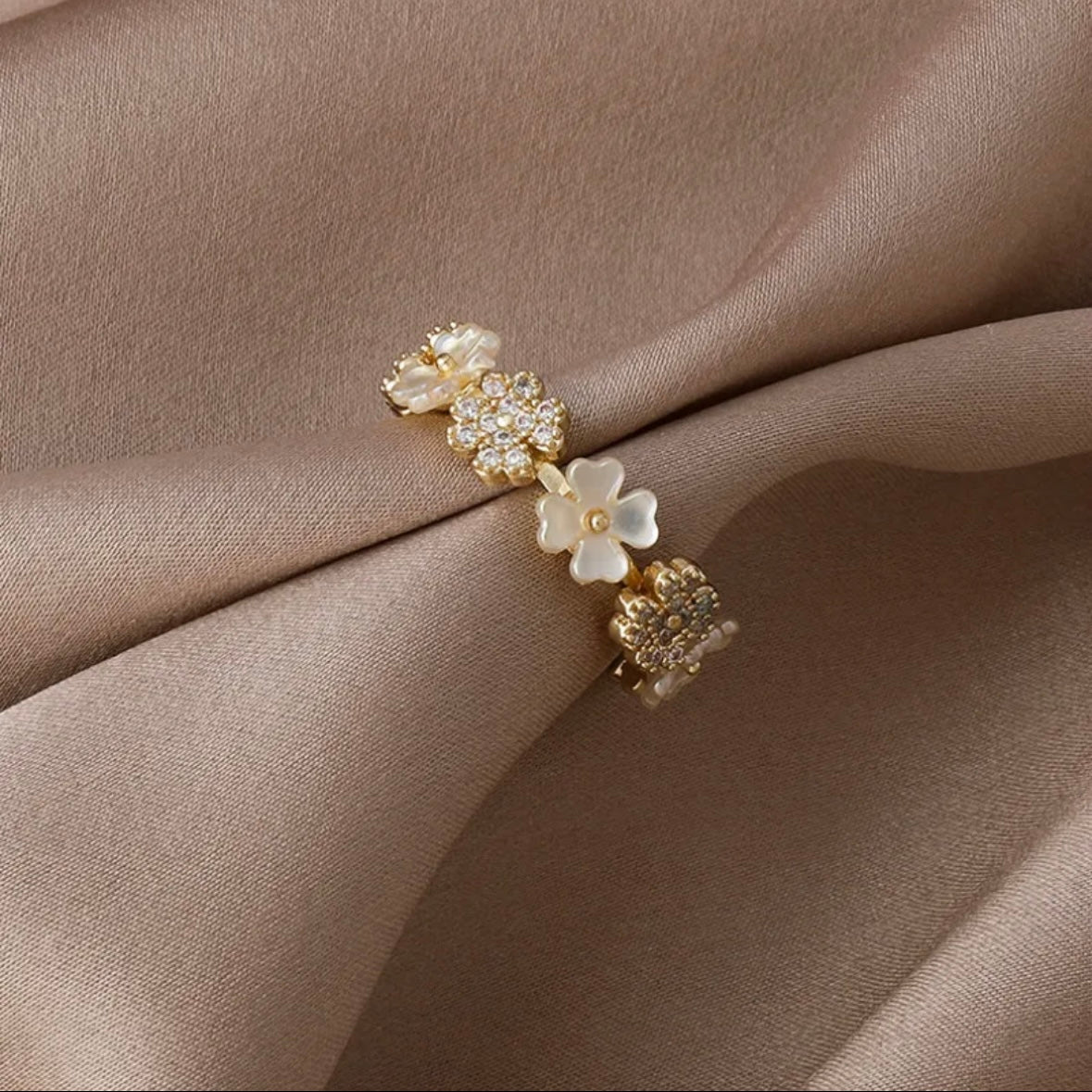 Zircon Shell Little Flowers Opening Adjustable Rings