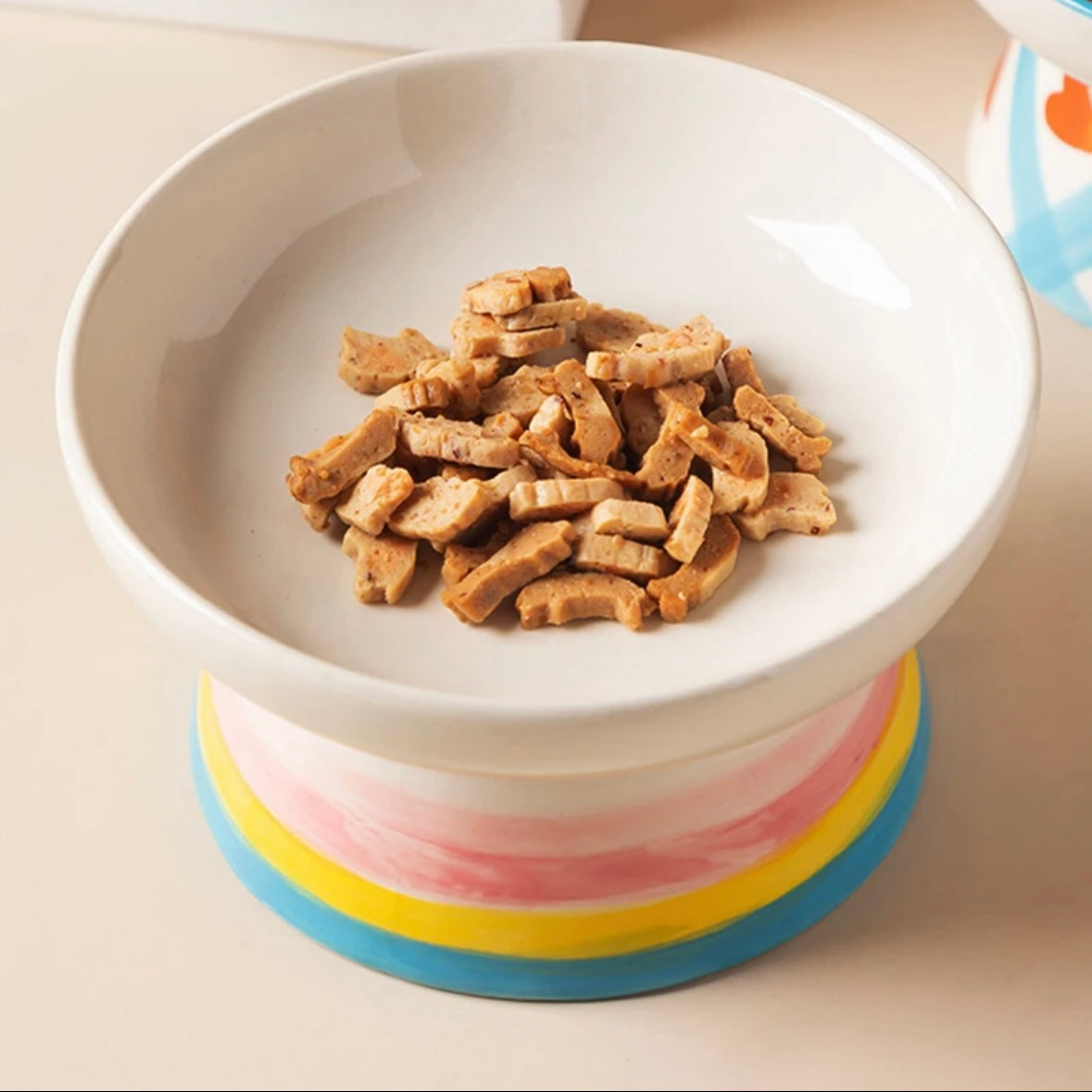 Cat Elevated Ceramic Bowl